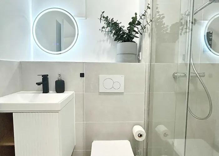 Modern In Eimsbuettel For 5 * Hamburg